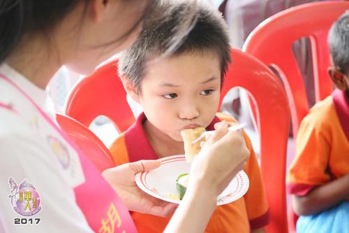 charity-visit-14