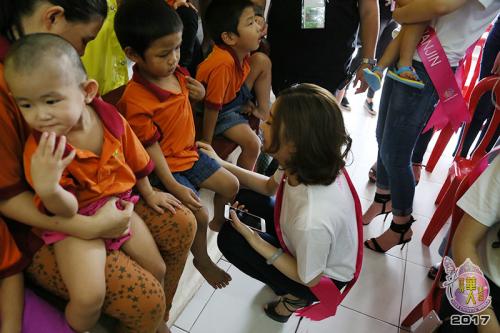 charity-visit-6